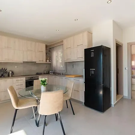 Sunset Dreams Spyros * Skaliá