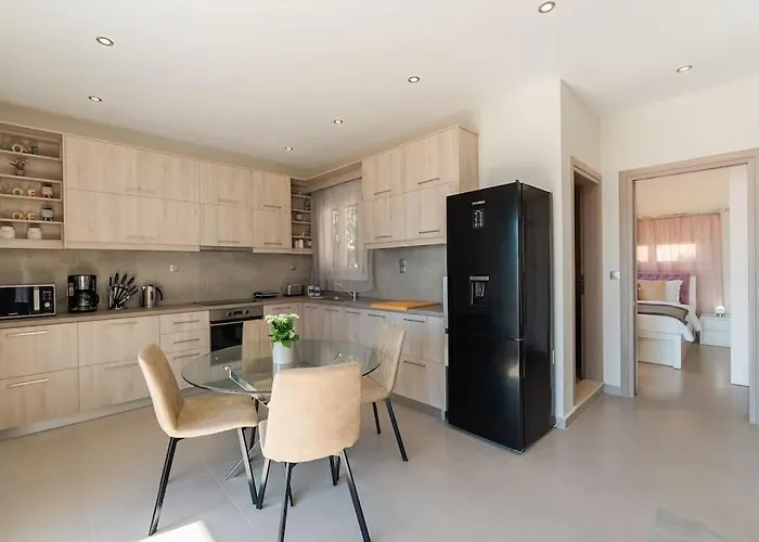 Sunset Dreams Spyros * Szkaliá