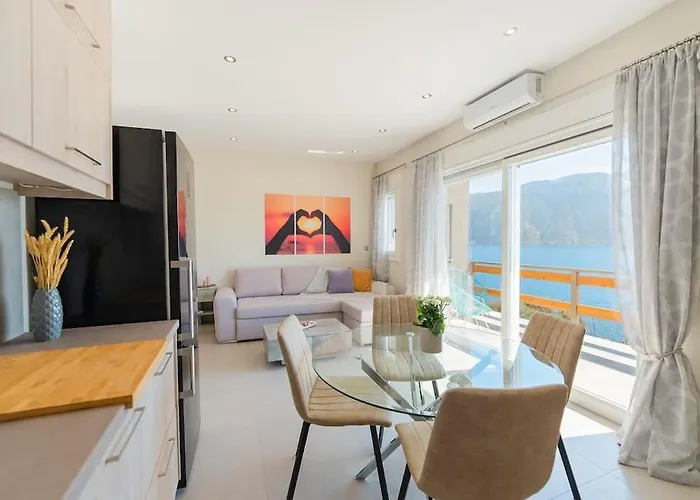 Sunset Dreams Spyros Apartman Szkaliá